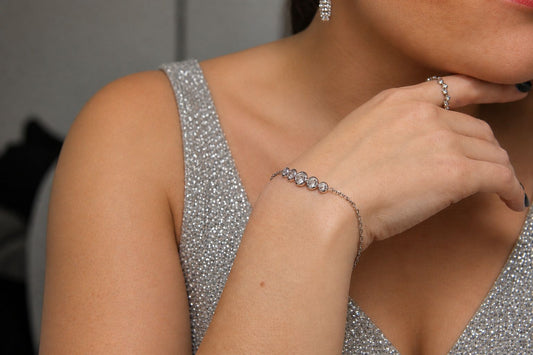 silver dainty bracelet