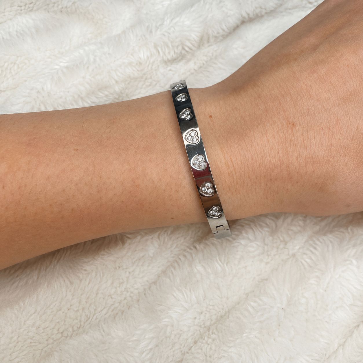 silver heart bangle