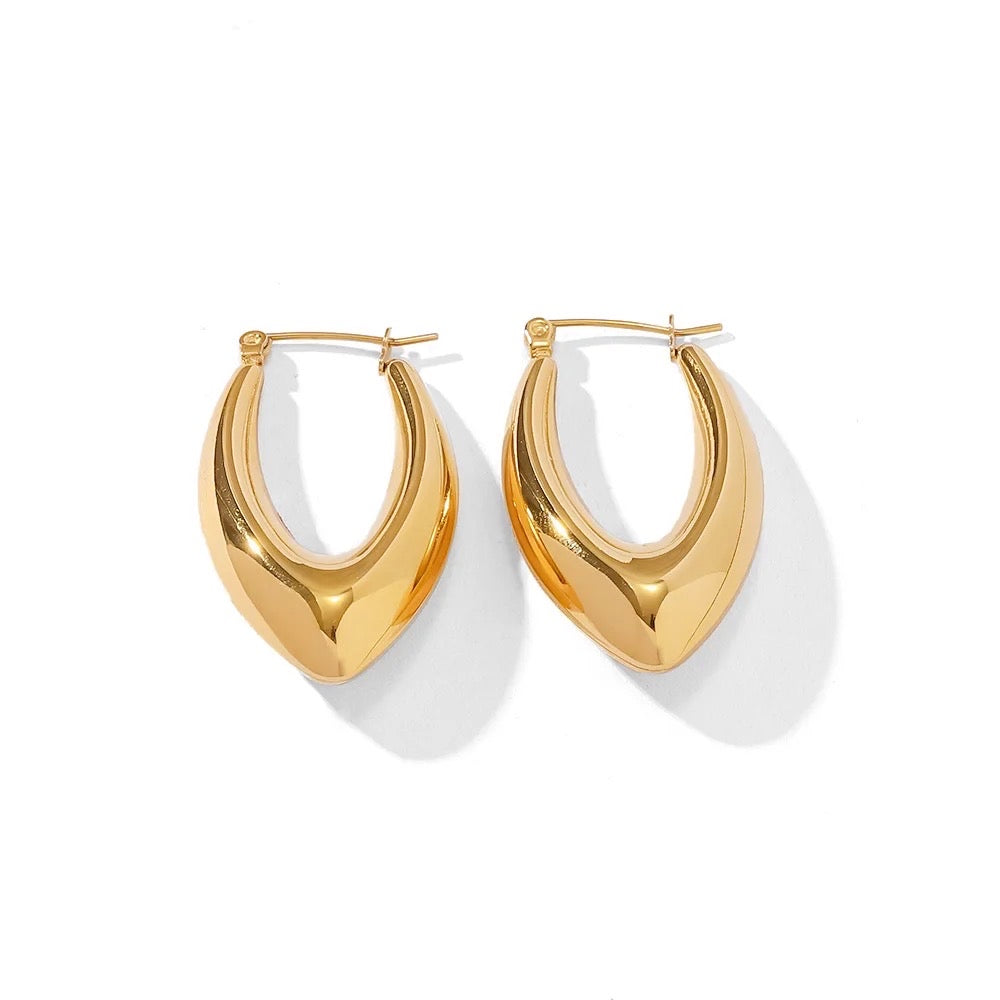 Women's Gold Hoop Earrings | Gold-Plated Hoop Earring | Magnomia