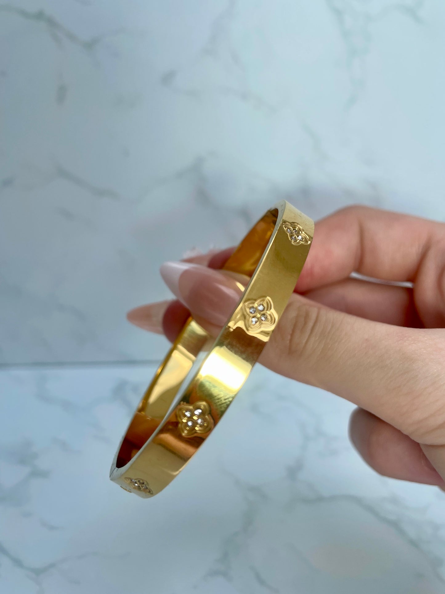 Stamped Gold Clover Bangle Bracelet