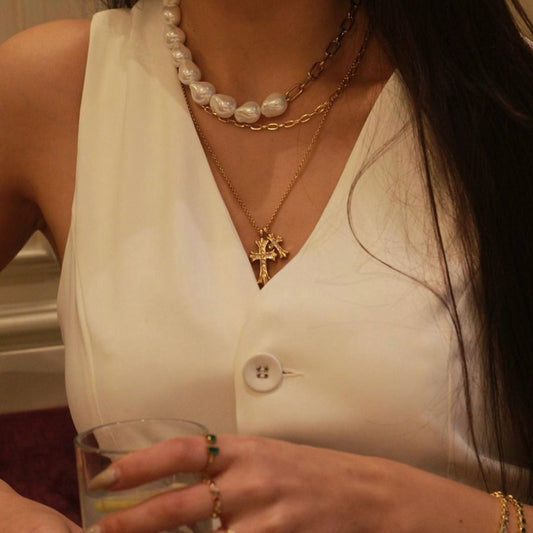 chunky pearl chocker