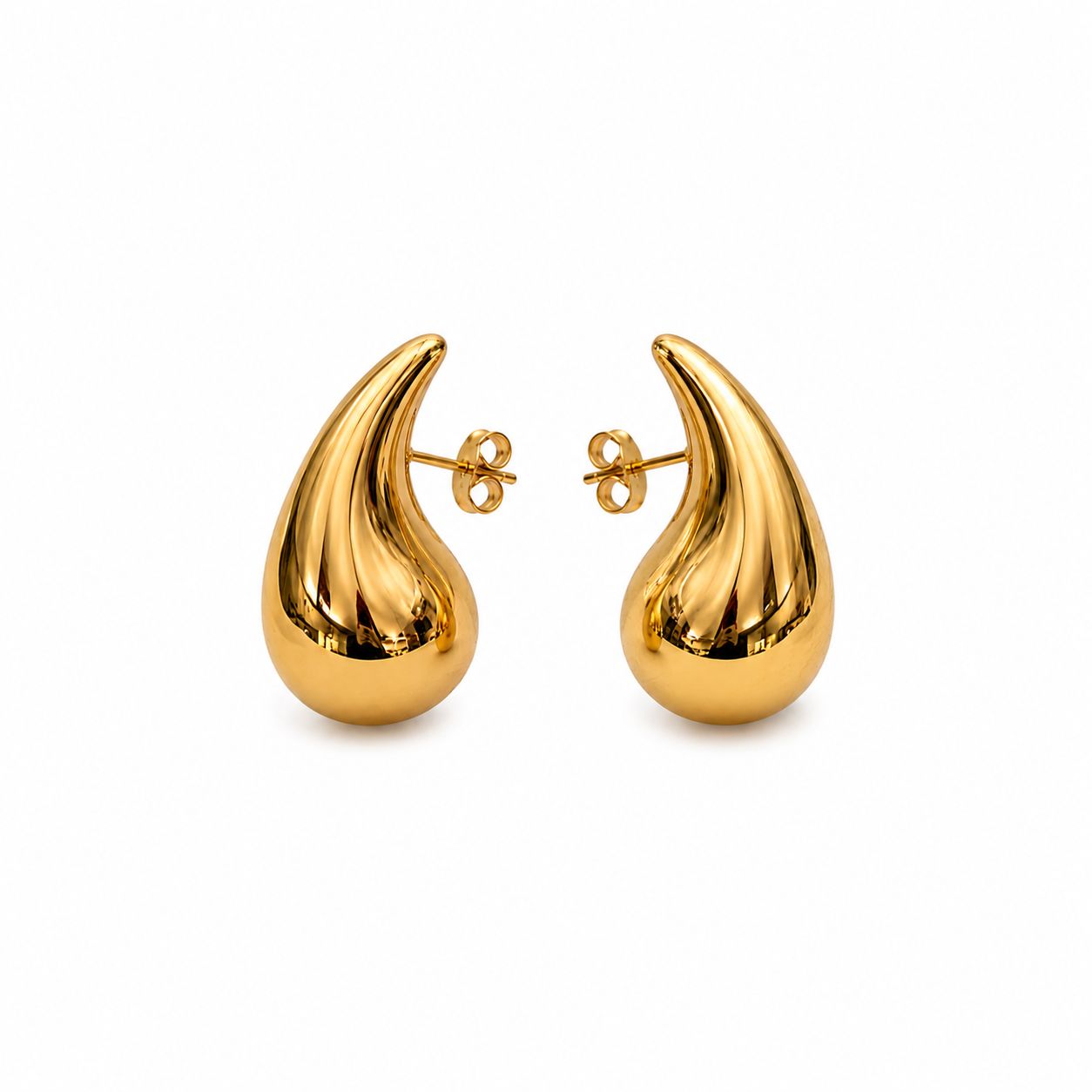 gold plated Teardrop stud earrings