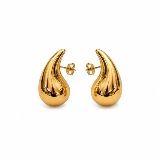 gold plated Teardrop stud earrings