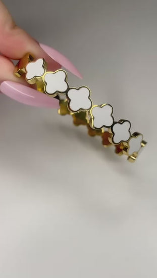 White clover bracelet