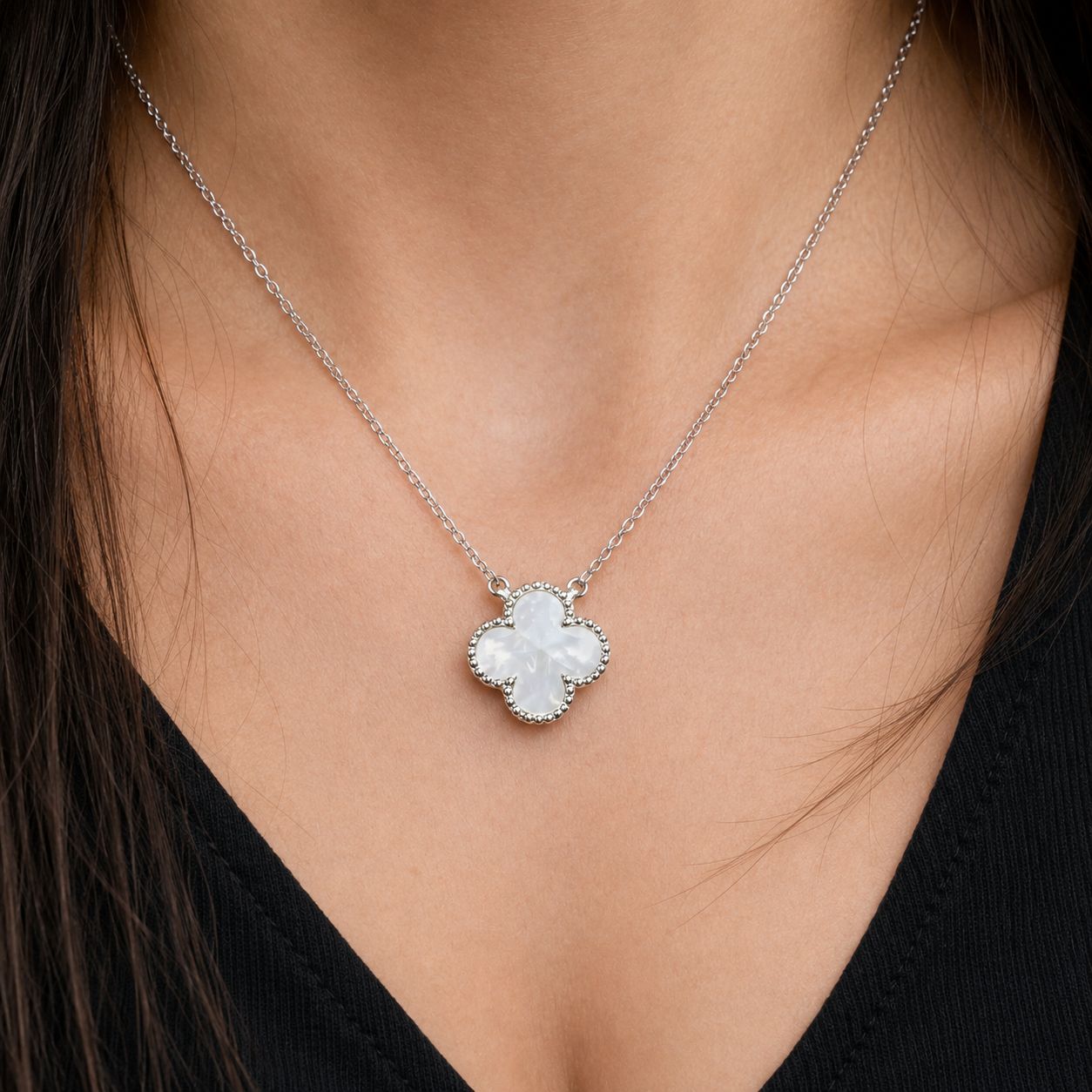 silver clover necklace